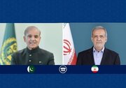 گفتوگوی پزشکیان با شهباز شریف/تاکید پزشکیان بر پایبندی طرفهای تفاهم به پایبندی به تعهدات/شهباز شریف: آمادهایم تا تلاش برای کاهش تنش را ادامه دهیم